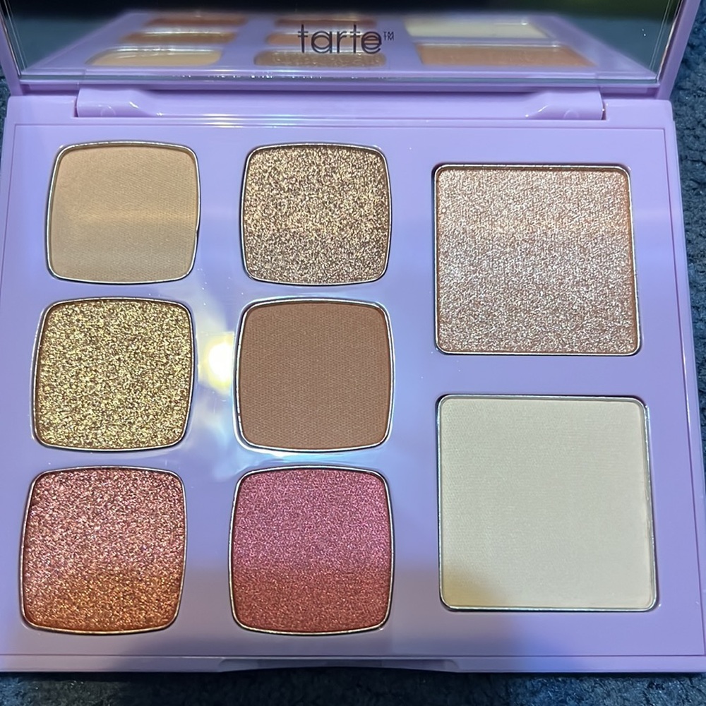 Brand New Tarte Reach for the Clouds Palette - Picture 2 of 2